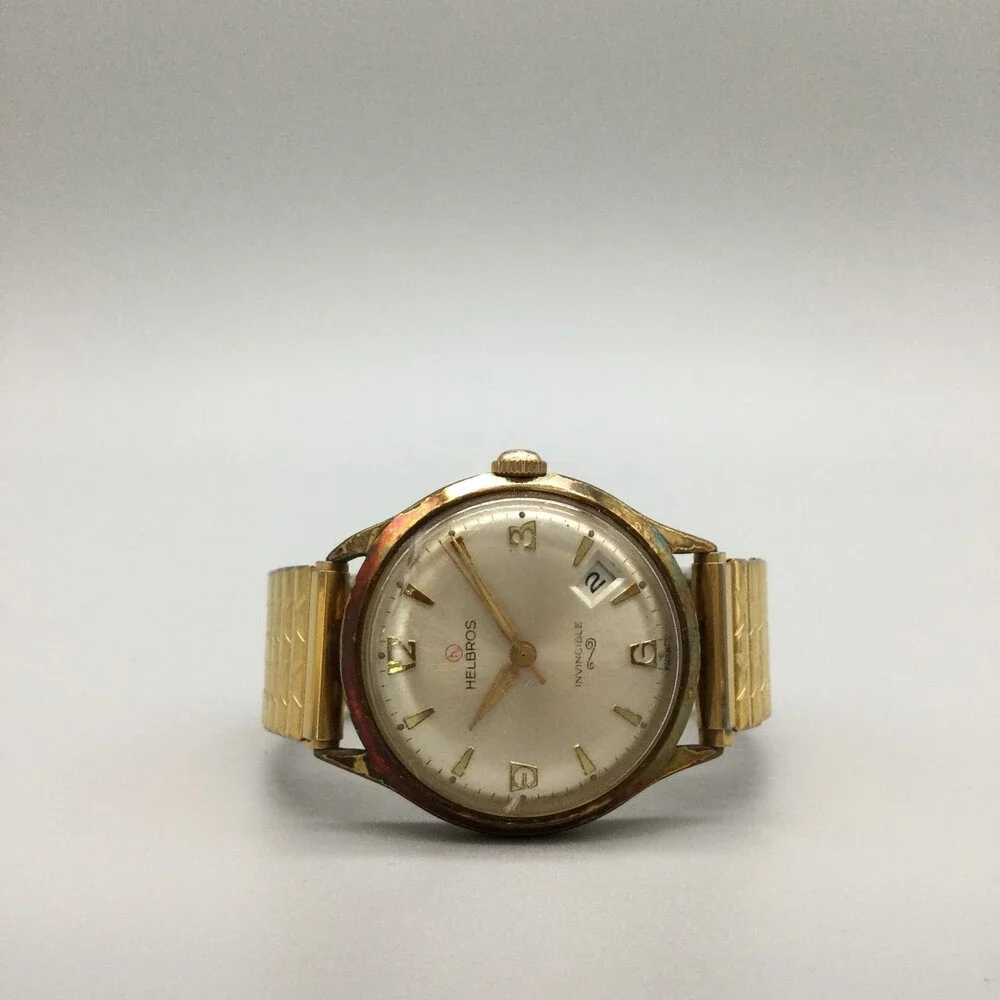 Vintage Helbros Invincible Mens Watch 33mm Champagne Dial Date Anti-Magnetic